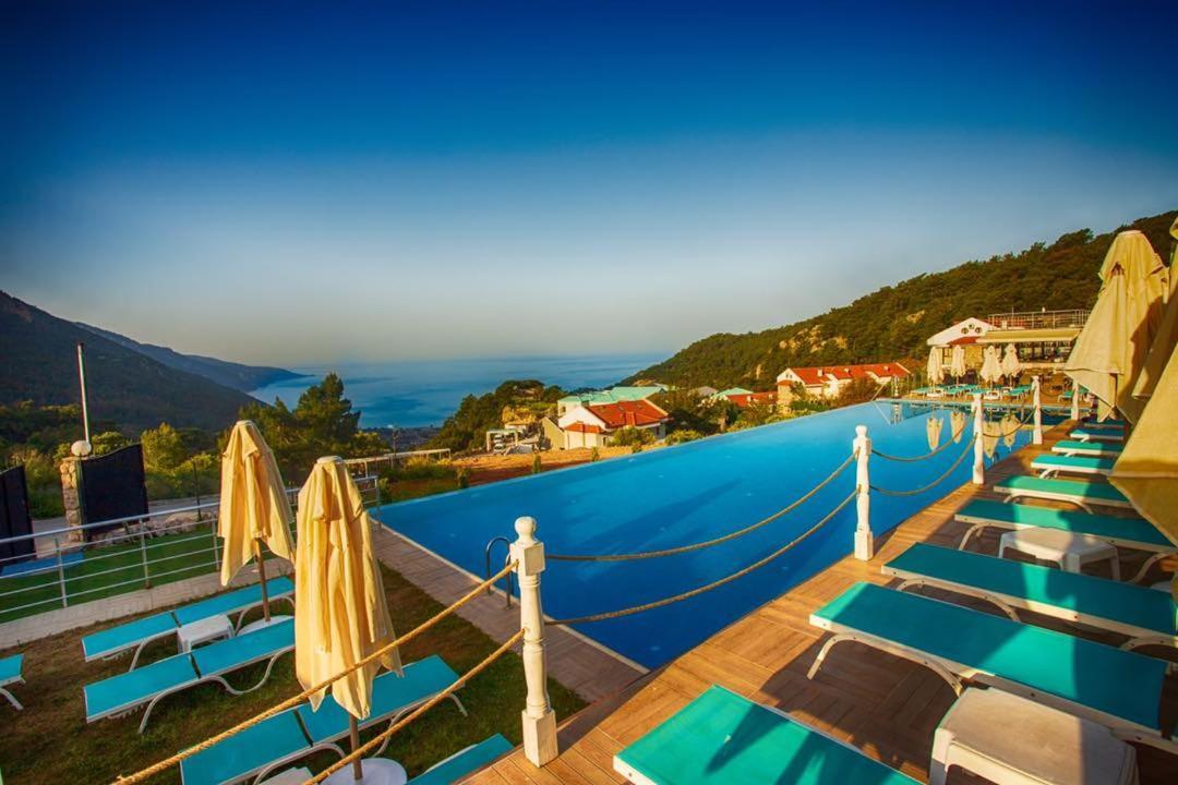 Sertil Deluxe Hotel & Spa - Adult Only Ölüdeniz Extérieur photo